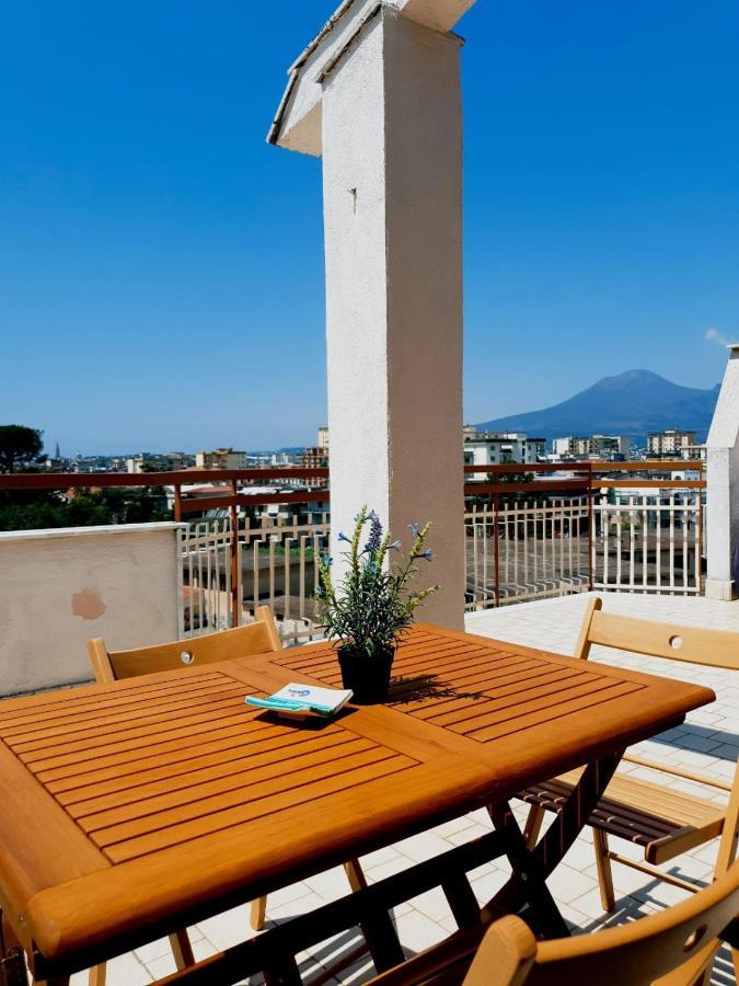 Renovated Loft With Vesuvio View Terrace Lejlighed Scafati Eksteriør billede